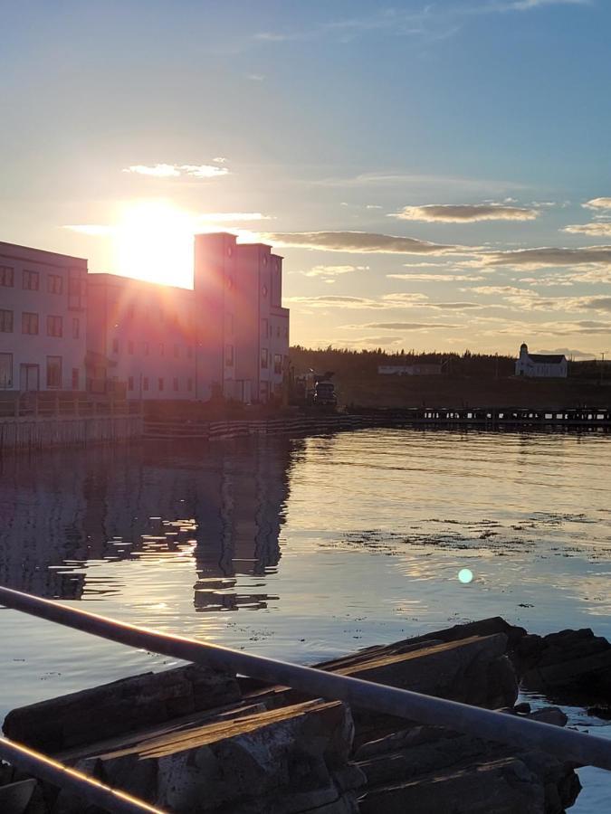 The Harbourside Inn Port Union ภายนอก รูปภาพ